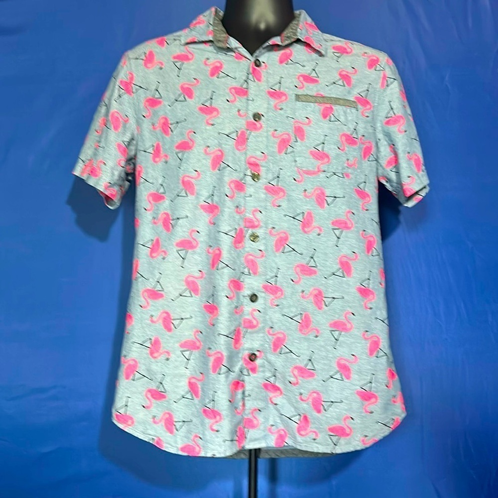 Union Bay Flamingo Short Sleeved Button Down Shirt Gray Pink Golf Casual Small